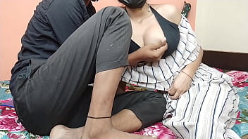 Desi Gaon Ki Stepsister Ko Stepbrother Ne Pehli Baar Zor Se Choda