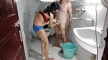 Anita Bhabhi Ne Apne Bf Ka Mota Lund Choos Kar Uski Raand Pyaas Bujhaye, Mast Desi Chudai Mein Chudwa Ke Choot Geeli Kar Di