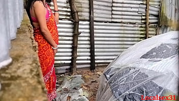 Desi Village Slut Gets Pounded Hard In The Wild Outdoors