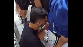 Foda De Macho Na Rua Foi Uma Delícia, Exibindo Pra Geral Ver