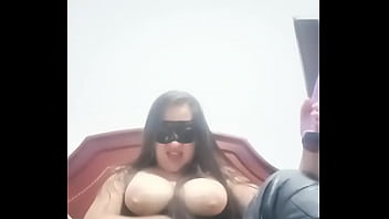 Filtran Video De Madrastra Guarra Masturbándose Para Su Hijastro En Redes