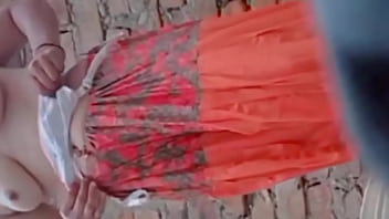 Peeping At A Madrasi Babe Stripping Naked In The Shower, Changing Clothes, Hidden Cam Sex Video Leaked And Gone Viral