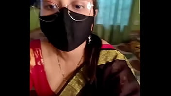 Desi Hindustani Bhabhi Ka Garmagaram Viral Mms Video