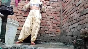 Desi Sauteli Behen Ka Viral Mms Xvideos
