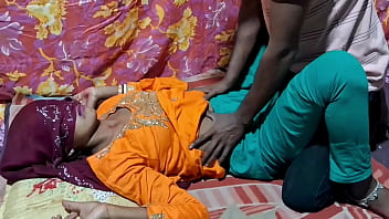 Malik Ne Naukrani Ko Akele Kamre Mein Choda, Mast Chut Chudai Ki Hardcore Sex, Best Hindi Web Series Desi Videos