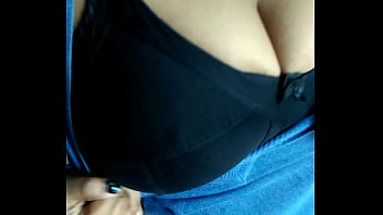 Desi Babe Flaunting Her Bare Tits