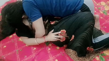 Desi Randiyon Ki Garmi Bhare Moan Se Bhari Hindi Audio