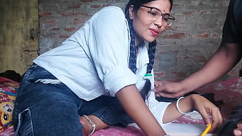 Bacchi Ki Chudai Ki Aag – Ustaad Ne Jawaan Jism Ka Maza Liya
