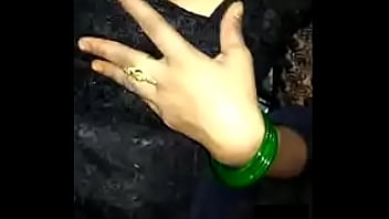 Sheela Bhabhi Flaunts Her Tits