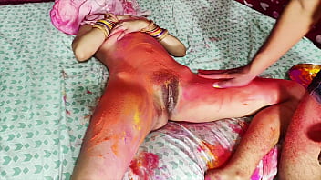 Jija Ne Saali Ki Chut Mein Apna Mota Lund Daalkar Holi Ka Asli Maza Liya, Chikhti Hui Chudai Se Gehre Rang Chhut Gaye!