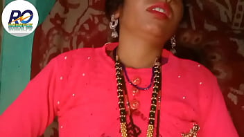 Buaa Ne Phone Karke Bulaya, Aaj Ghar Mein Koi Nahi Hai, Akele Mein Tujhe Apne Badan Ki Aag Bujhana Hai