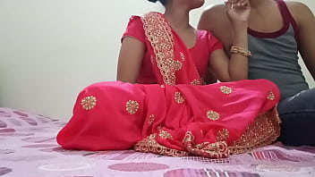 Desi Bhabhi Ki Nayi Shaadi Ke Baad Devar Ke Saath Kutiya Ki Tarah Chudai Kar Rahi Hai, Saaf Hindi Awaz Mein