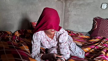 Desi Bhabhi Ka Honeymoon Morning Mein Bhaiya Ke Saath Gaaon Ki Chudai