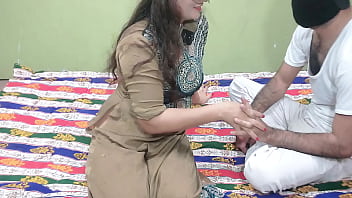 Sizzling Pakistani Amateur Desi Couple’s Exclusive Raw Fuck Session – The Hottest Desi Porn