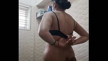 Sizzling Desi Bhabi Gets Drilled In The Bathroom By A Seasoned Older Man