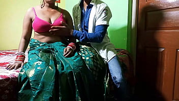 Doctor Ne Bhabhi Ki Chut Ko Poori Tarah Choda Full Body Checkup Ke Bahane