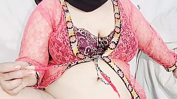 Huge-cocked Indian Stepson Pounds His Hairy Bbw Stepmom’s Ass Doggystyle, Making Her Moan Loudly As He Stretches Her Desi Gaand