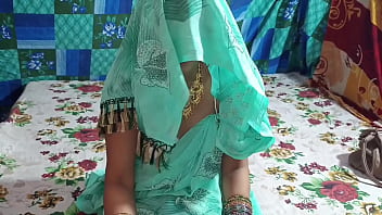 ससुर ने बहू को अकेले कमरे में बुलाकर उसकी चूत में लंड घुसा दिया