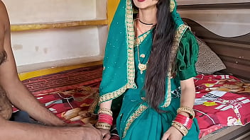 Pados Wali Bhabhi Ki Hari Sari Mein Mast Chudai