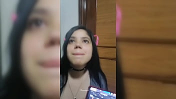Mi Novia Me Interrumpe En Plena Partida Para Follar Salvajemente. (video Viral Colombiana)