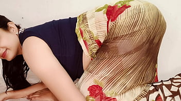 मकान मालिक ने कर्ज़ के बहाने उभरी हुछातियों वाली बाई को ज़ोरदार तरीके से चोदा