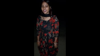 Pati Ke Bade Lund Se Patni Ki Chikni Chut Bhar Gayi